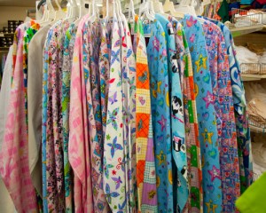 b_lodge-scrubs_print_from_side